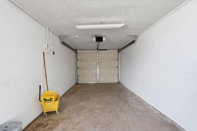 1343 W 7TH Avenue, Mesa, AZ 85202
