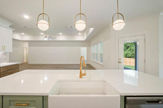 917 Pocahontas Drive, Fort Walton Beach, FL 32547