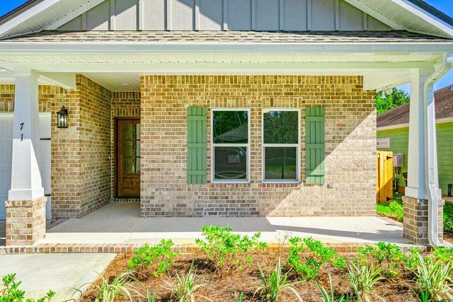 917 Pocahontas Drive, Fort Walton Beach, FL 32547