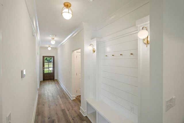 917 Pocahontas Drive, Fort Walton Beach, FL 32547