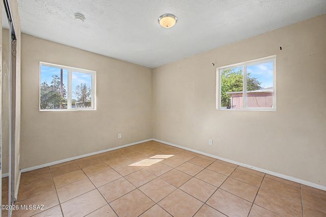 2126 E Hidalgo Vista, Tucson, AZ 85713