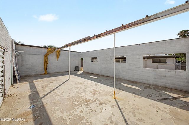 2126 E Hidalgo Vista, Tucson, AZ 85713