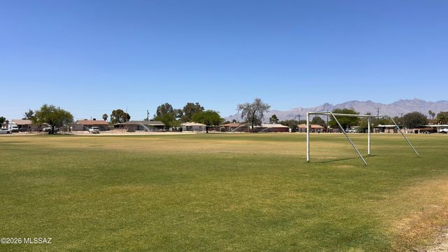 2126 E Hidalgo Vista, Tucson, AZ 85713
