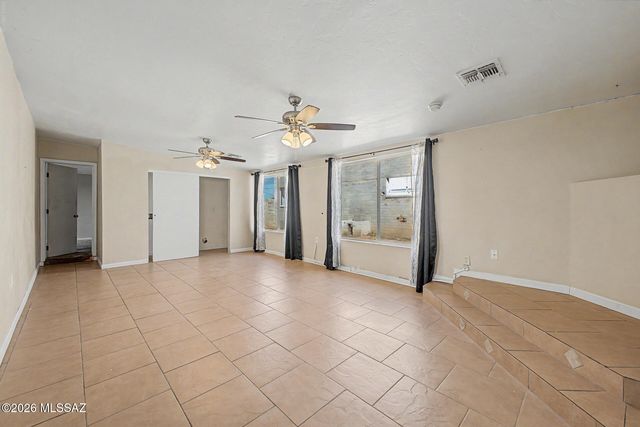 2126 E Hidalgo Vista, Tucson, AZ 85713