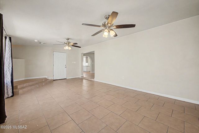 2126 E Hidalgo Vista, Tucson, AZ 85713