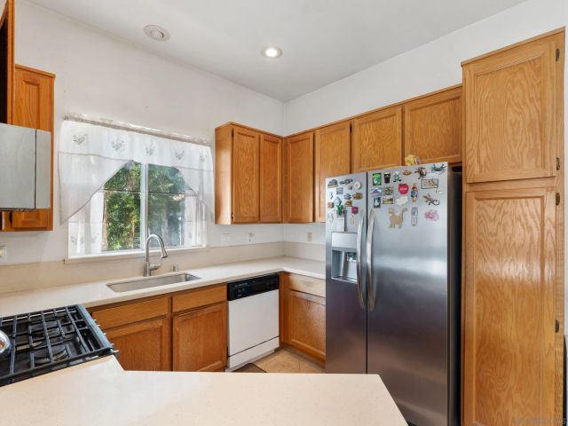 169 california court, Menifee, CA 92692