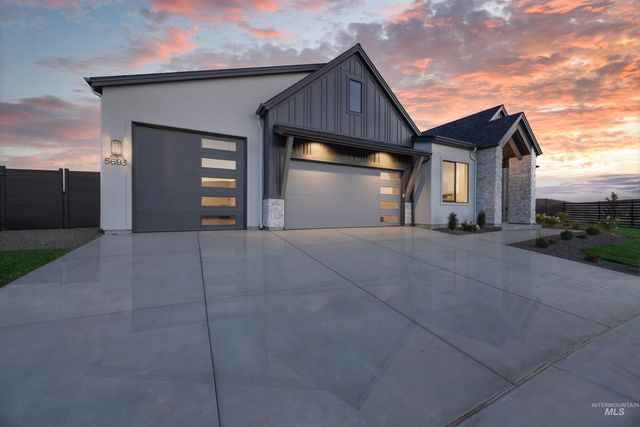 7320 N Firhill Pl, Eagle, ID 83616