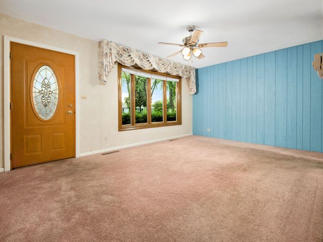 308 N William Street, Mount Prospect, IL 60056