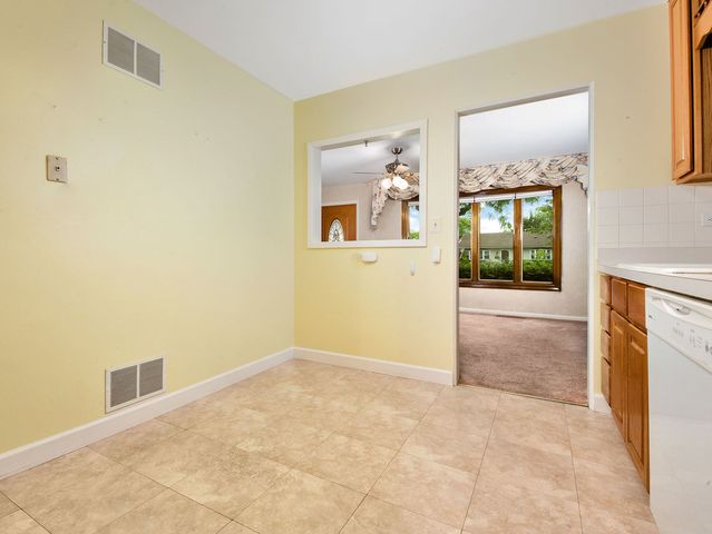 308 N William Street, Mount Prospect, IL 60056