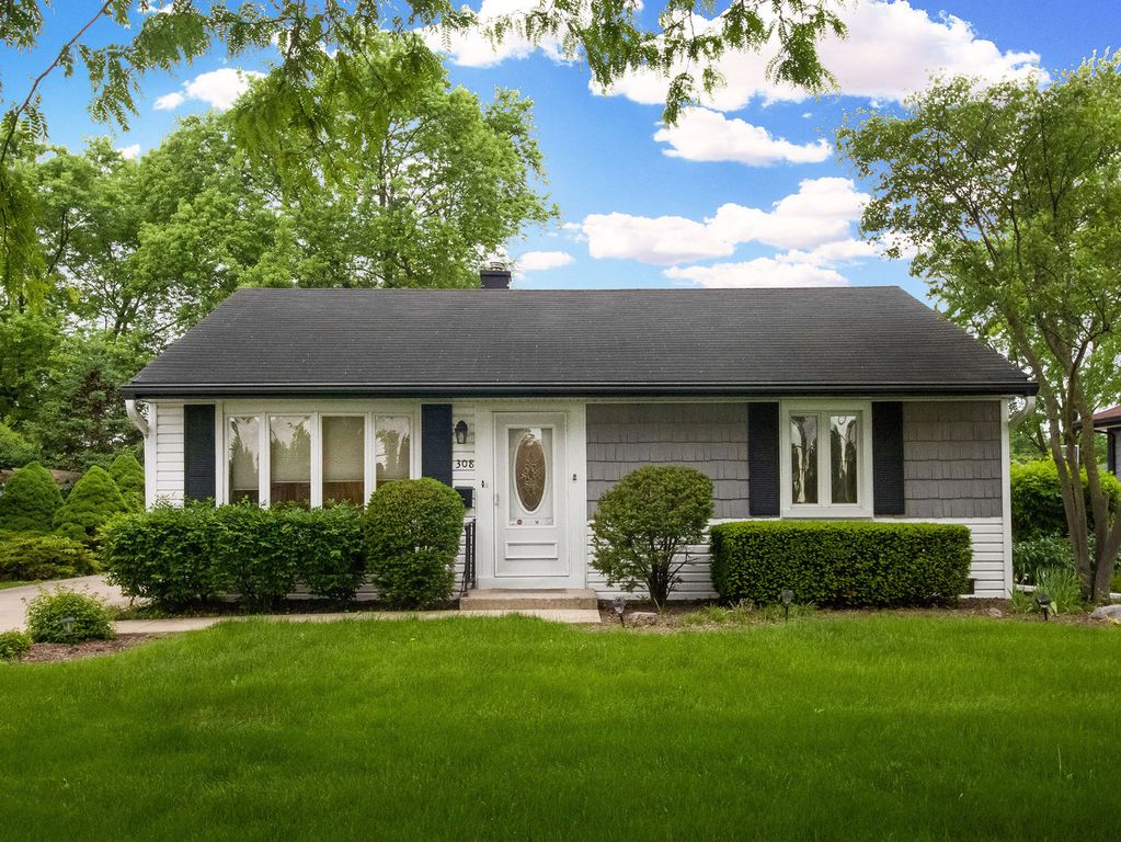308 N William Street, Mount Prospect, IL 60056