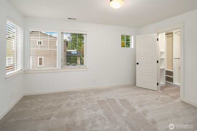 6555 125th Avenue NE, Kirkland, WA 98033