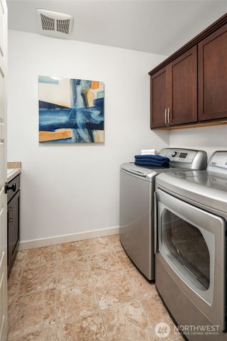 6555 125th Avenue NE, Kirkland, WA 98033