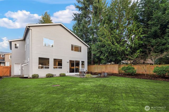 6555 125th Avenue NE, Kirkland, WA 98033