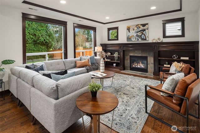 6555 125th Avenue NE, Kirkland, WA 98033