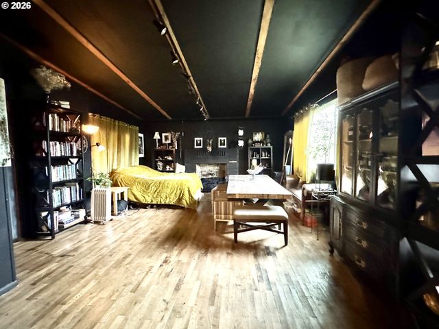 805 River Rd, Eugene, OR 97404