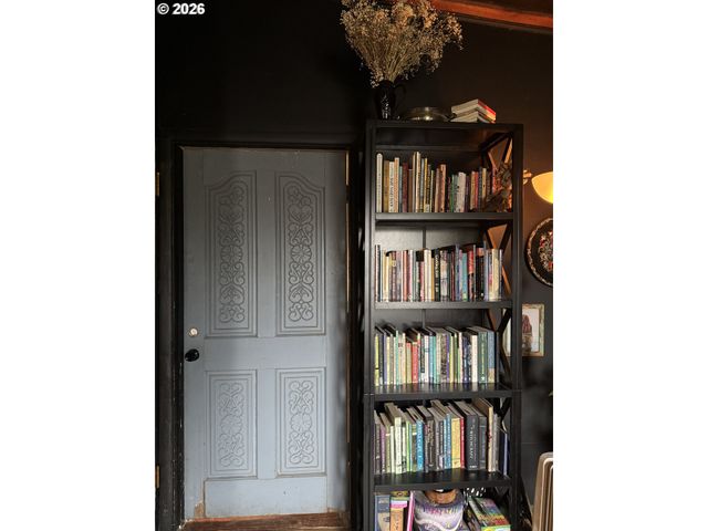 805 River Rd, Eugene, OR 97404