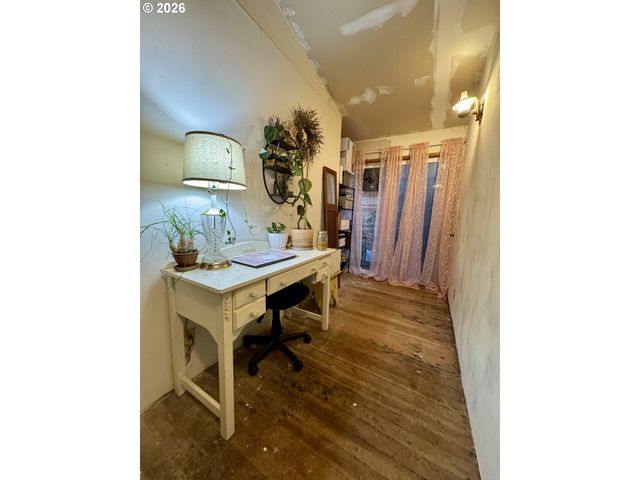 805 River Rd, Eugene, OR 97404