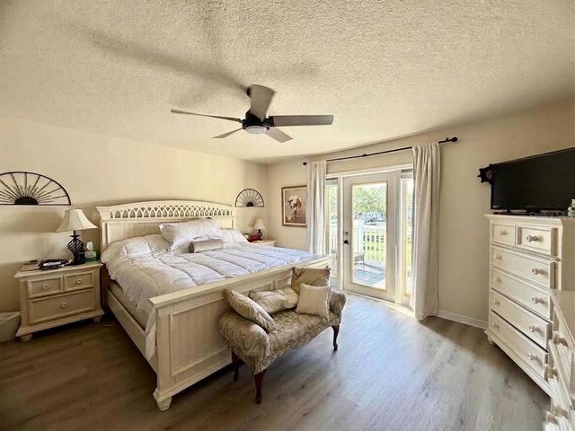 4744 SNOOK DRIVE SE, St Petersburg, FL 33705