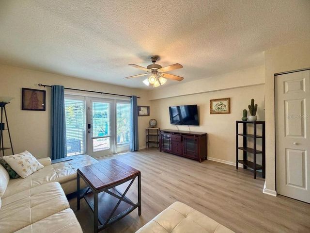 4744 SNOOK DRIVE SE, St Petersburg, FL 33705