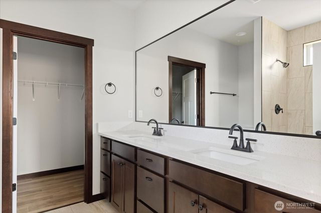 926 NW Shire Street, Oak Harbor, WA 98277