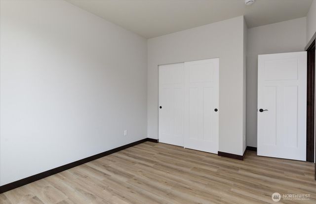 926 NW Shire Street, Oak Harbor, WA 98277