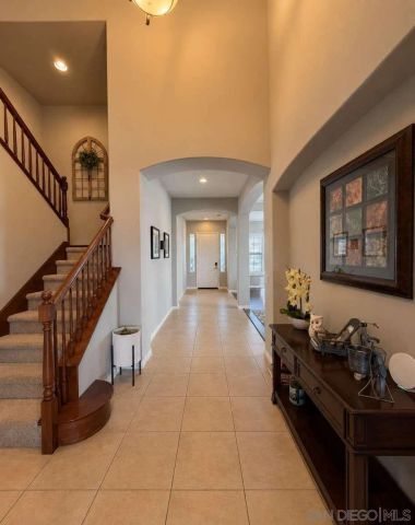 2327 Clearcrest LN, Fallbrook, CA 92028