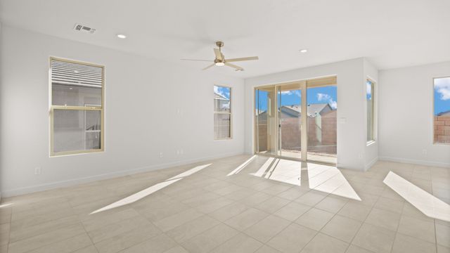 3161 Vista Luna, Santa Fe, NM 87507