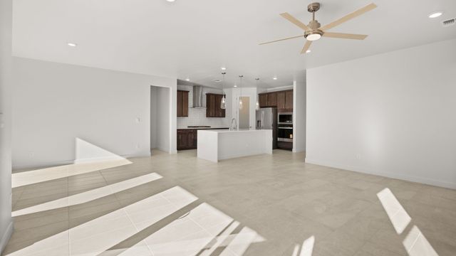 3161 Vista Luna, Santa Fe, NM 87507