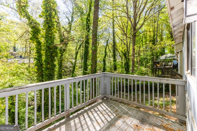 5350 Nathan Drive NW, Lilburn, GA 30047