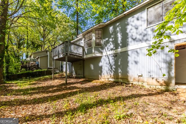 5350 Nathan Drive NW, Lilburn, GA 30047