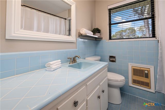 162 New York Avenue, New Braunfels, TX 78130