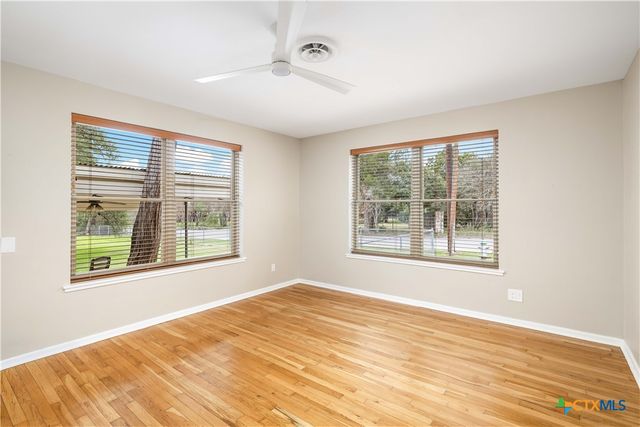 162 New York Avenue, New Braunfels, TX 78130