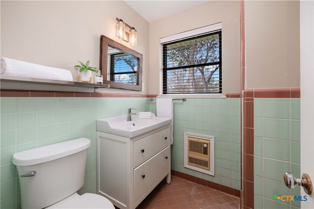 162 New York Avenue, New Braunfels, TX 78130