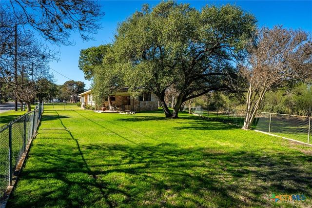 162 New York Avenue, New Braunfels, TX 78130