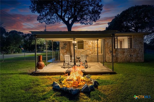 162 New York Avenue, New Braunfels, TX 78130