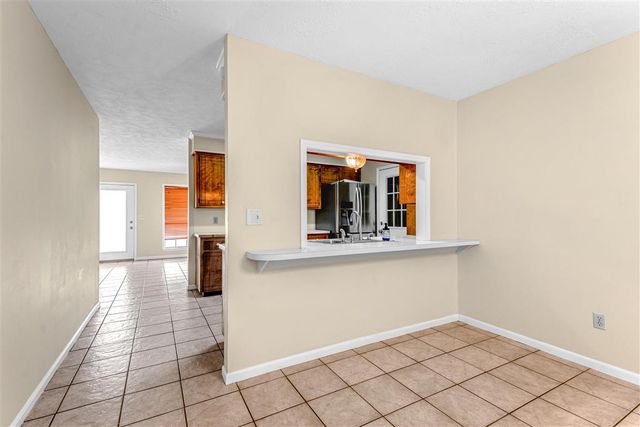 242 Summerwood Drive, Sulphur, LA 70663