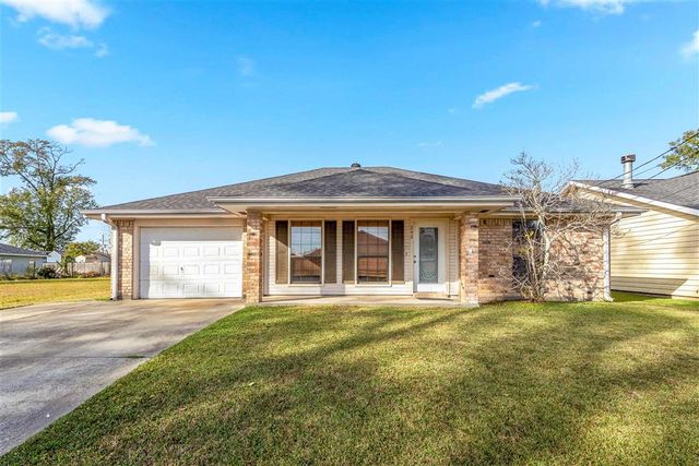 242 Summerwood Drive, Sulphur, LA 70663