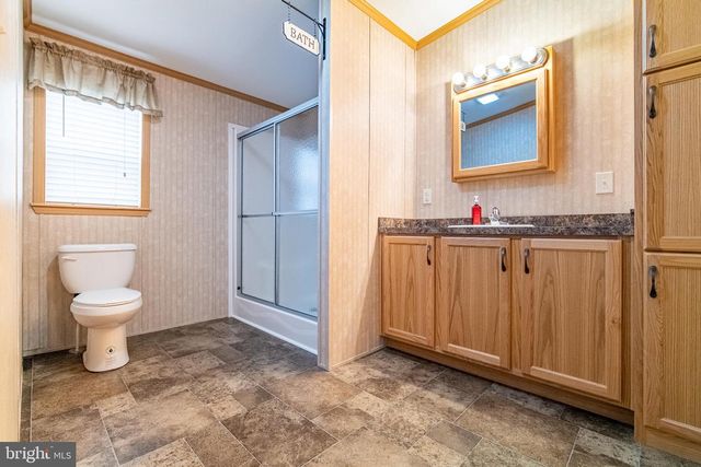 303 BASIL CT, York, PA 17402