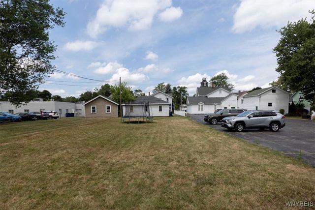 188 Devereaux Court, Lockport City, NY 14094