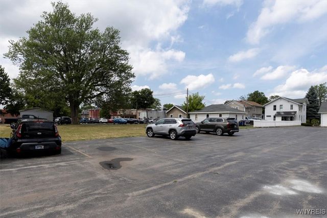 188 Devereaux Court, Lockport City, NY 14094