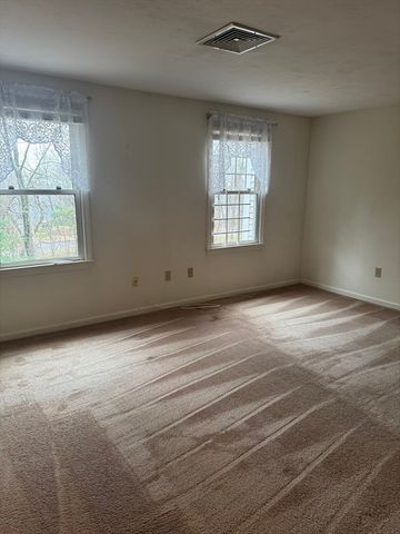 23 Bellwood Circle 23, Bellingham, MA 02019