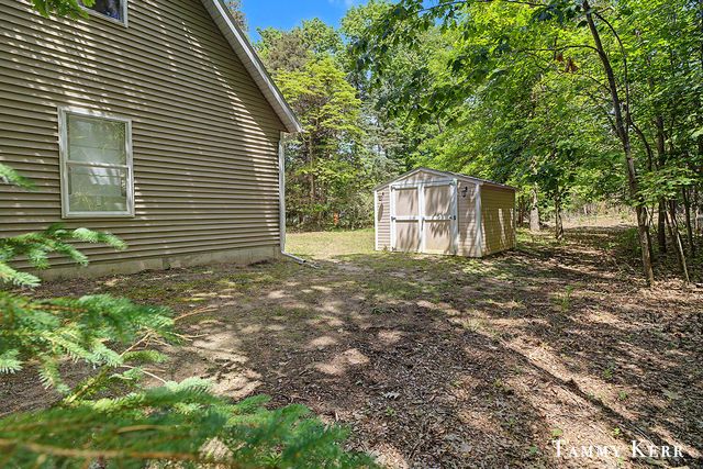 2339 Forest Trail Circle, Fennville, MI 49408
