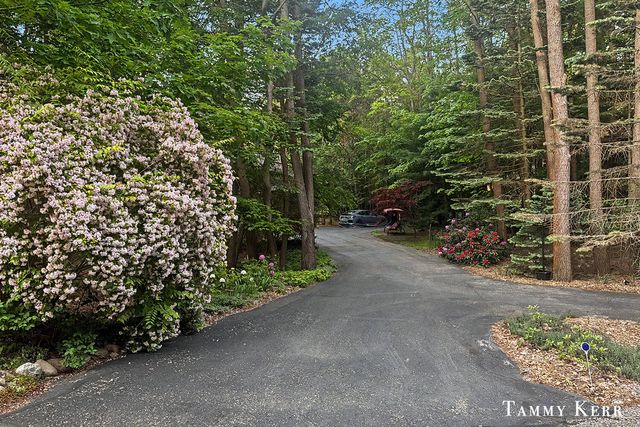 2339 Forest Trail Circle, Fennville, MI 49408