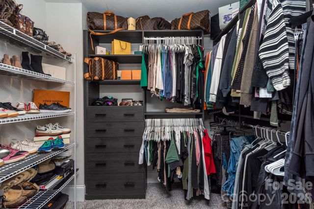 16629 Summers Walk Boulevard, Davidson, NC 28036