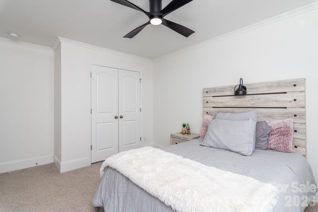 16629 Summers Walk Boulevard, Davidson, NC 28036