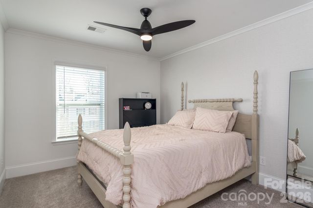 16629 Summers Walk Boulevard, Davidson, NC 28036