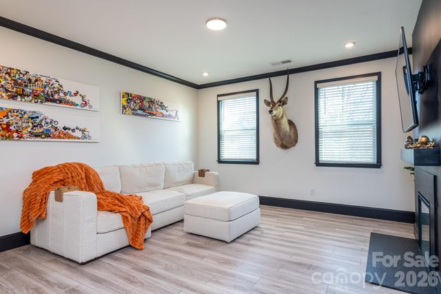 16629 Summers Walk Boulevard, Davidson, NC 28036