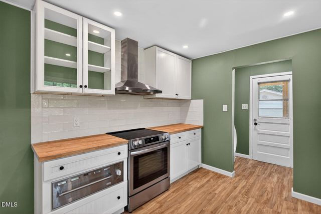 204 Ln Of Sir Gawaine, Garner, NC 27529