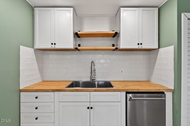 204 Ln Of Sir Gawaine, Garner, NC 27529
