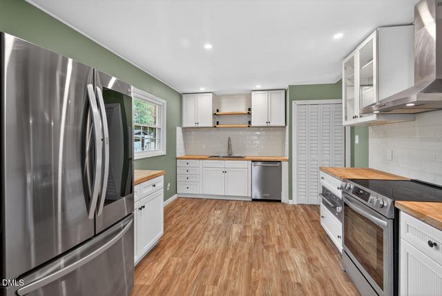 204 Ln Of Sir Gawaine, Garner, NC 27529